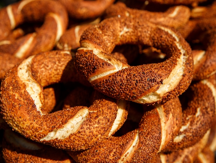 Close-up of Turkish simit, with their distinctive golden-brown crust covered in sesame seeds